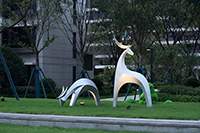 不锈钢抽象拼接面鹿雕塑